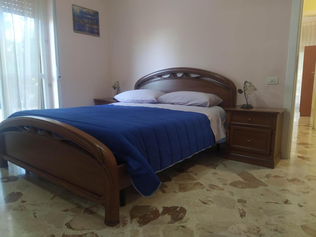 Nel Giardino Fiorito Apartment Salerno